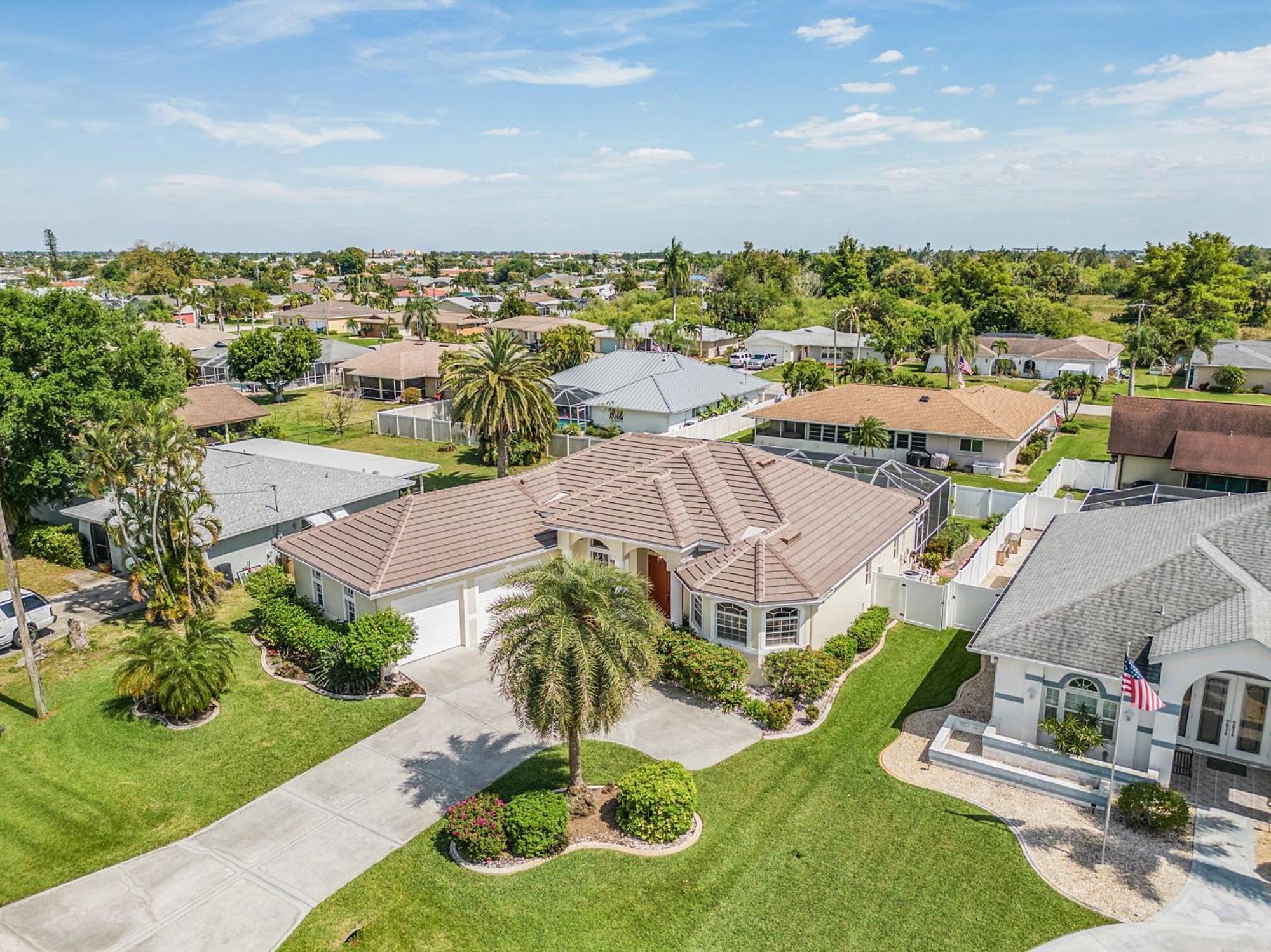 Villa-Haze, Lots Of Privacy, Solar & Electric Heated Pool And Spa Cape Coral Exteriér fotografie